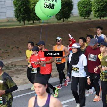 Runner Photo 6607636