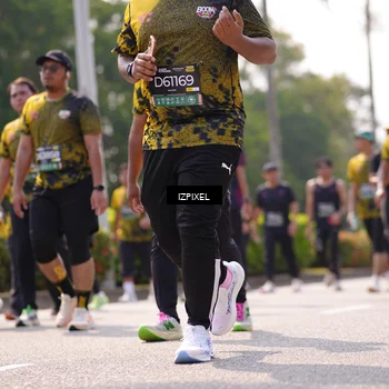 Runner Photo 6607852