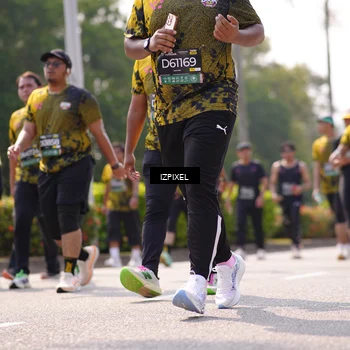 Runner Photo 6607902