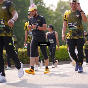 Runner Photo 6607935