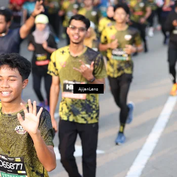Runner Photo 6608018