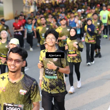 Runner Photo 6608059