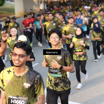 Runner Photo 6608062