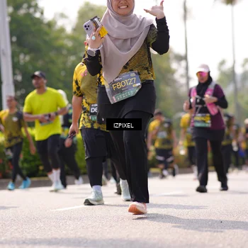 Runner Photo 6608076