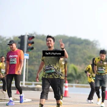 Runner Photo 6608098