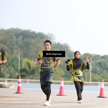 Runner Photo 6608099