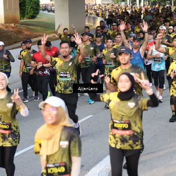 Runner Photo 6608103