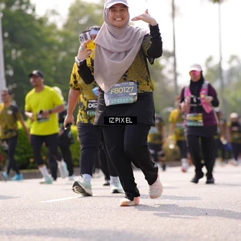 Runner Photo 6608117