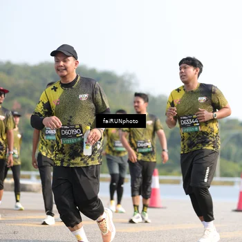 Runner Photo 6608122