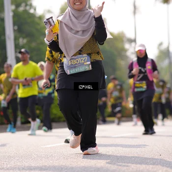 Runner Photo 6608135