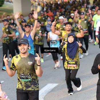 Runner Photo 6608137