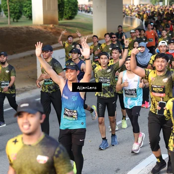 Runner Photo 6608161