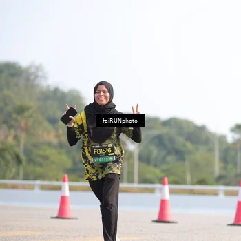 Runner Photo 6608162