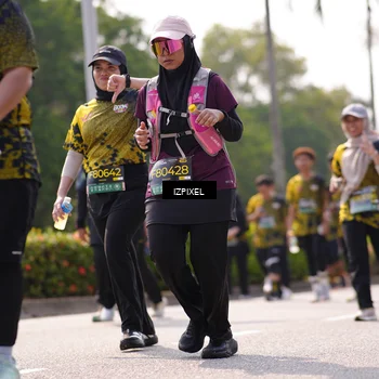 Runner Photo 6608193