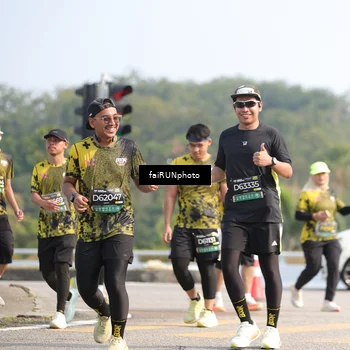 Runner Photo 6608213