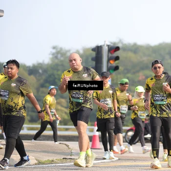 Runner Photo 6608215