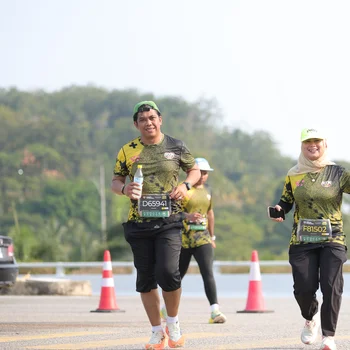 Runner Photo 6608236