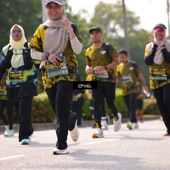 Runner Photo 6608245