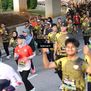 Runner Photo 6608272