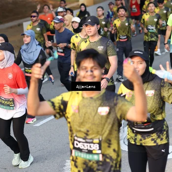 Runner Photo 6608279