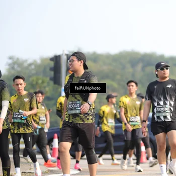 Runner Photo 6608361