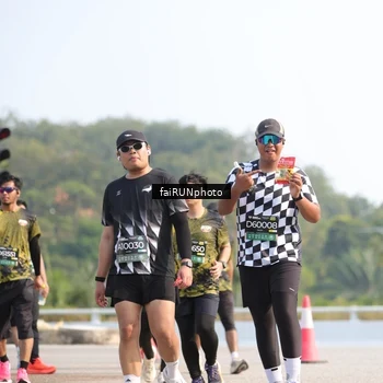 Runner Photo 6608382