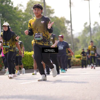 Runner Photo 6608399