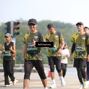 Runner Photo 6608464