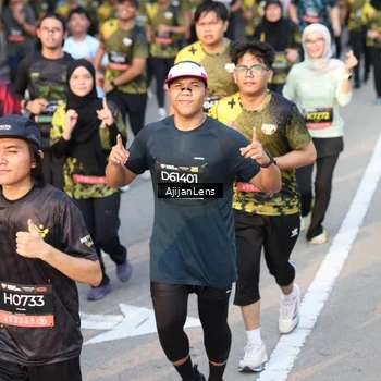 Runner Photo 6608505