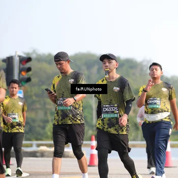 Runner Photo 6608514