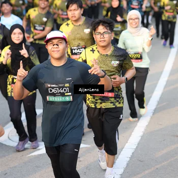 Runner Photo 6608521