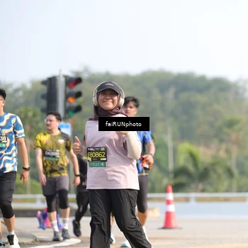 Runner Photo 6608568