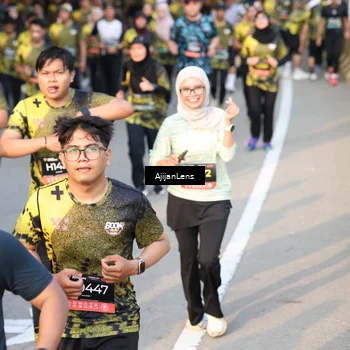 Runner Photo 6608573