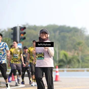 Runner Photo 6608576