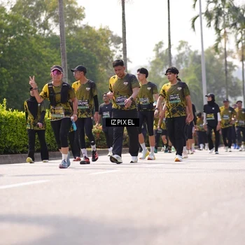 Runner Photo 6608601