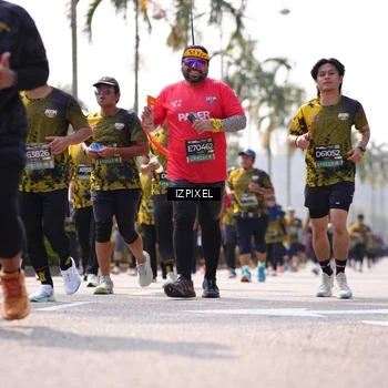 Runner Photo 6608670