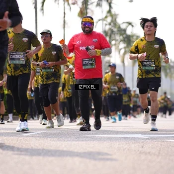 Runner Photo 6608686