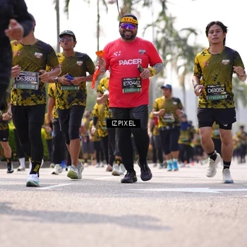Runner Photo 6608699