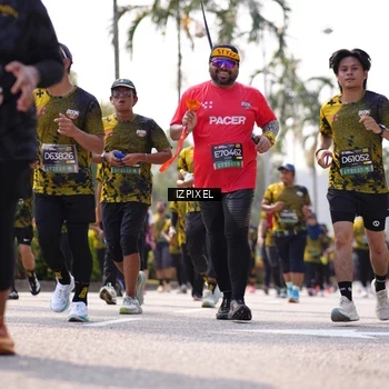 Runner Photo 6608712