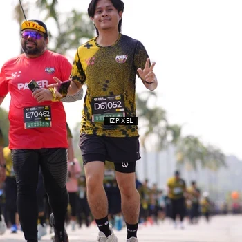 Runner Photo 6608717