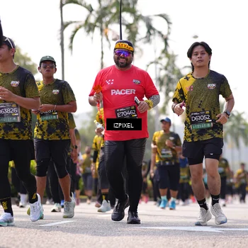 Runner Photo 6608722