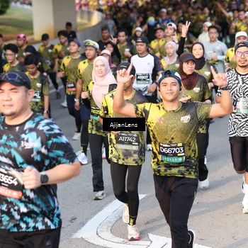 Runner Photo 6608726