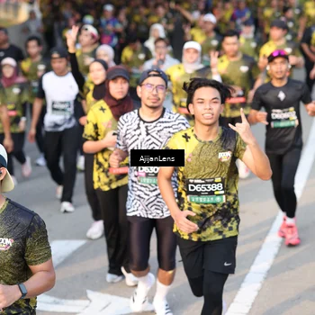 Runner Photo 6608755