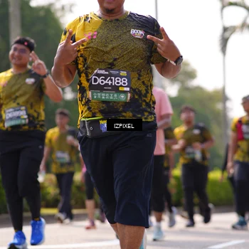 Runner Photo 6608771