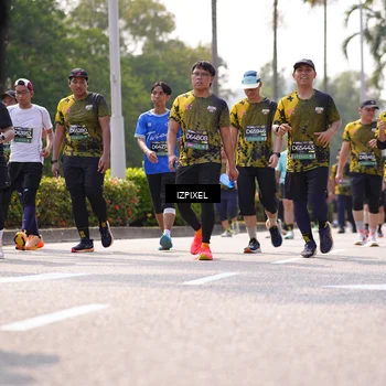 Runner Photo 6608845