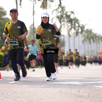 Runner Photo 6608861