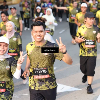 Runner Photo 6608871
