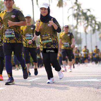 Runner Photo 6608881