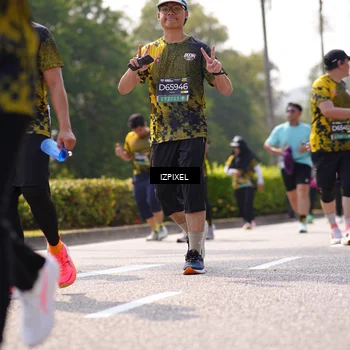 Runner Photo 6608886