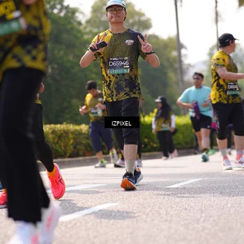 Runner Photo 6608890